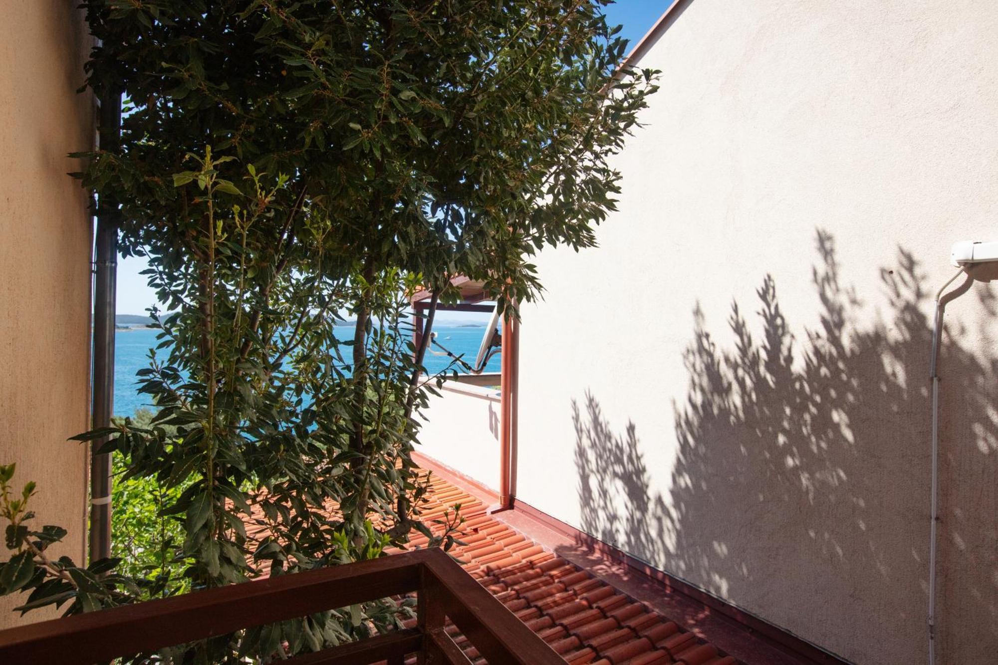 Apartments By The Sea Drage, Biograd - 19189 Pakoštane Exterior foto